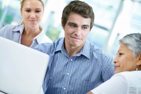 Vince Vaughn Poses for Corporate Stock Photos